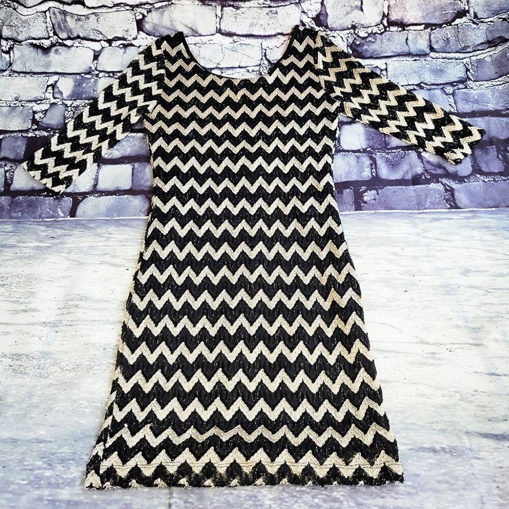 Windsor gold black zig zag bodycon lacy dress